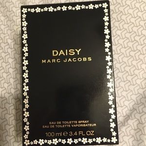 Daisy Marc Jacobs EDT